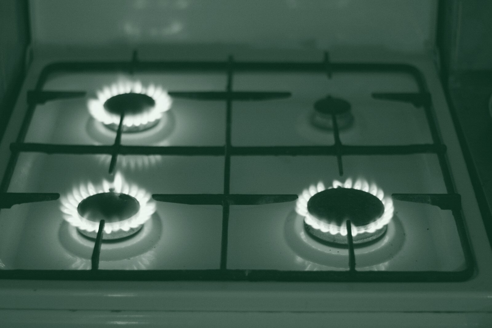 white and black gas stove